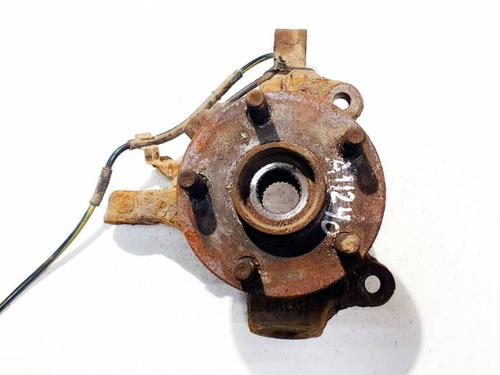 Used Right front steering knuckle Right front steering knuckle TOYOTA AVENSIS (_T25_) 2.0 D-4D (ADT250_, ADT250R) (126 hp) 40245964 40245964