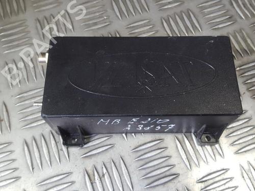 Used Electronic module Electronic module MERCEDES-BENZ E-CLASS (W210) E 270 CDI (210.016) (163 hp) 33494642 33494642