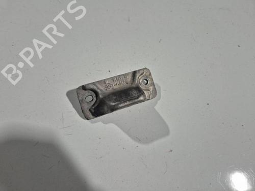 Støtte Støtte OPEL VIVARO A Bus (X83) 1.9 DTI (F7, J7, A07) (101 hp) 32577576 32577576