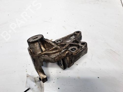 Used Support Support CITROËN C5 III (RD_) 2.0 HDi (RDRHD8, RDRHDJ, RDRHR8, RDRHRJ) (136 hp) 32532217 32532217