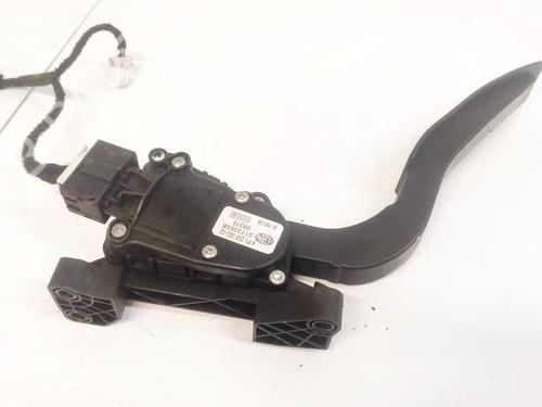 Pedal Pedal FIAT CROMA (194_) 1.9 D Multijet (194AXC1B, 194AXC12) (150 hp) 35194389 35194389