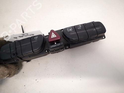 Warning switch MERCEDES-BENZ C-CLASS (W203) C 180 Kompressor (203.046) | BP35428195I22 - Image 2