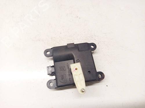 Used Electronic module Electronic module NISSAN X-TRAIL I (T30) 2.0 4x4 (140 hp) 33098559 33098559