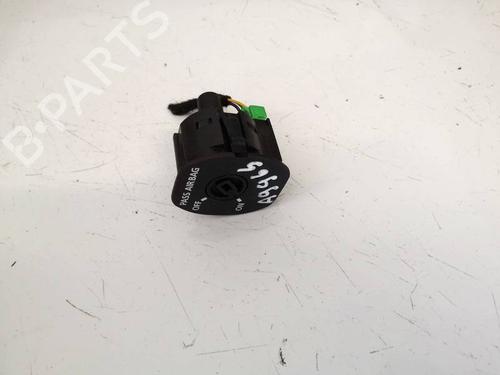 switch-land-rover-freelander-2-l359-2006-2007-2008-2009-2010-2011-2012-2013-2014-2015-32586507 main image