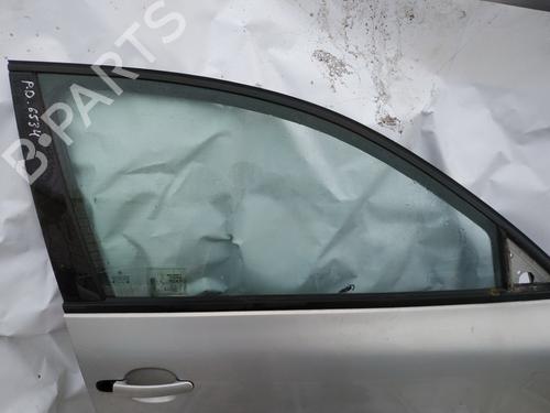 Used Front right door window Front right door window 35566005 35566005