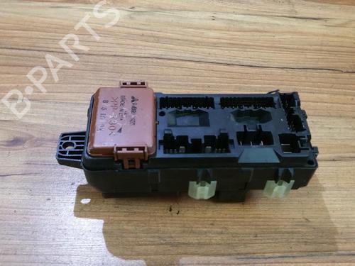 fuse-box-mitsubishi-space-star-mpv-dg_a-1998-1999-2000-2001-2002-2003-2004-33479943 main image