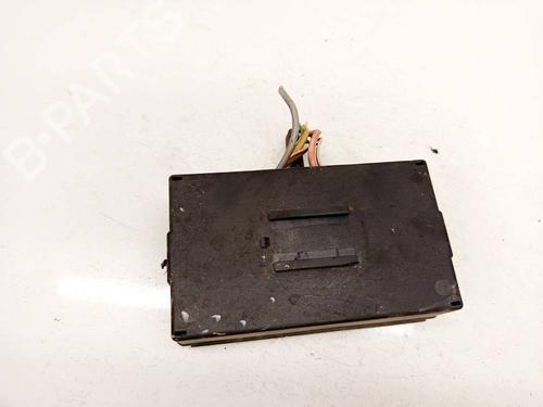 Used Fuse box Fuse box 38040661 38040661