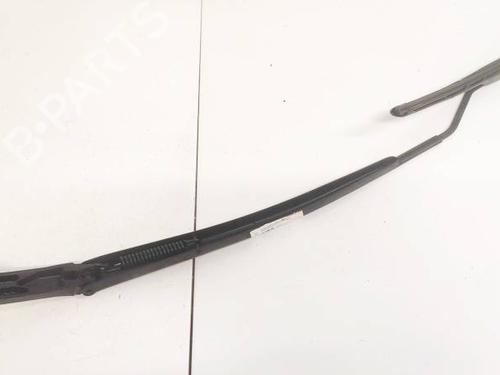 front-windshield-wiper-arm-renault-megane-iii-hatchback-bz01_-b3_-2008-32968237 main image