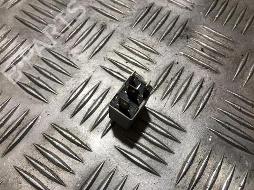 Electronic sensor VW GOLF PLUS V (5M1, 521) 1.9 TDI | BP33500332M84 - Image 2