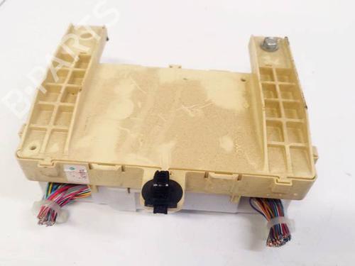 Used Fuse box Fuse box LEXUS RX (_U3_) 400h AWD (MHU38_) (211 hp) 32605397 32605397