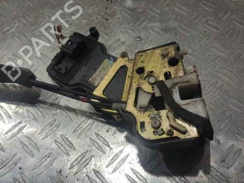 Venstre bagtil lås Venstre bagtil lås MAZDA 6 Hatchback (GG) 2.0 DI (GG14) (121 hp) 35658284 35658284