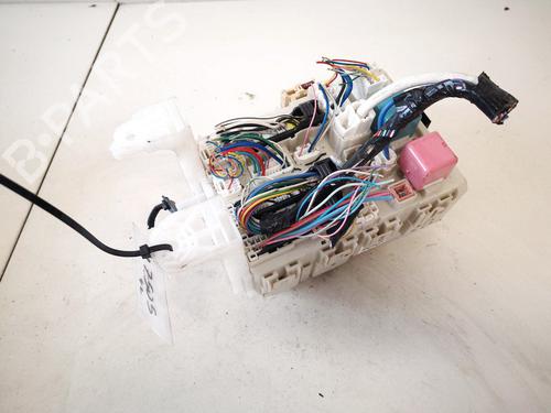 Used Fuse box Fuse box TOYOTA VERSO (_R2_) 2.0 D-4D (AUR20_, AUR20R) (126 hp) 32904959 32904959