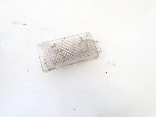 interior-roof-light-volvo-v70-ii-285-1999-2000-2001-2002-2003-2004-2005-2006-2007-2008-35447180 main image