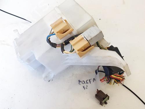 Used Fuse box Fuse box TOYOTA AYGO (_B1_) 1.0 (KGB10_, KGB10R) (68 hp) 32881187 32881187