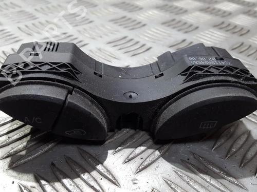 Used Switch Switch FORD FOCUS I (DAW, DBW) 1.8 Turbo DI / TDDi (90 hp) 35695388 35695388