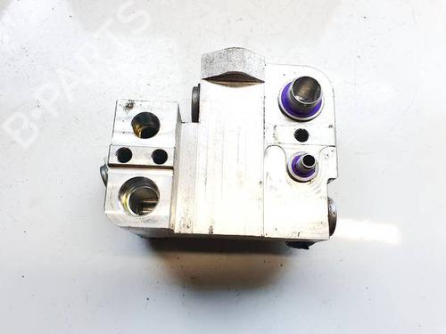 Electronic sensor JAGUAR I-PACE (X590) EV400 AWD | BP39631682M84 - Image 3