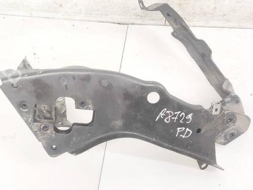 Used Right headlight support Right headlight support 35335788 35335788
