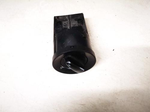 Used Switch Switch VW PASSAT B5 Variant (3B5) 1.9 TDI (115 hp) 35556627 35556627