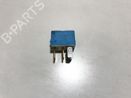 Used Other Other TOYOTA COROLLA Saloon (_E12_) 1.4 VVT-i (ZZE120_, ZZE120R) (97 hp) 33501272 33501272