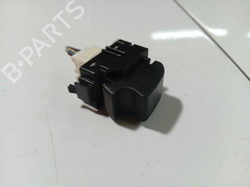 Interruttore Interruttore TOYOTA AVENSIS (_T25_) 2.2 D-CAT (ADT251_, ADT251R) (177 hp) 37512881 37512881