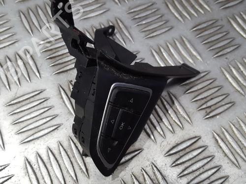 steering-wheel-controls-ford-focus-iv-hn-2018-35697637 main image