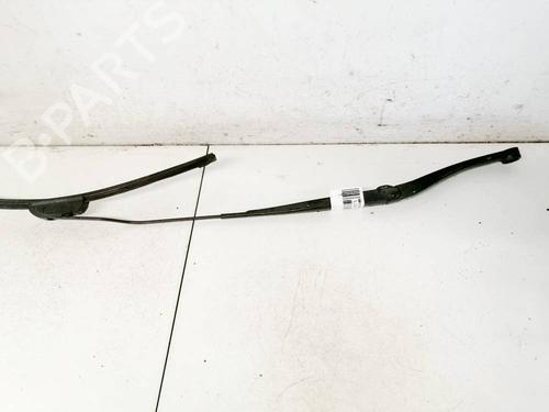 front-windshield-wiper-arm-opel-signum-hatchback-z03-2003-2004-2005-2006-2007-2008-32582957 main image