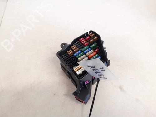 fuse-box-audi-a6-c6-4f2-2004-2005-2006-2007-2008-2009-2010-2011-32932247 main image