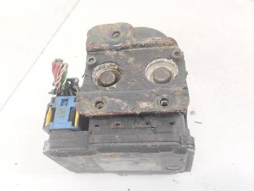 Used ABS pump ABS pump RENAULT LAGUNA III (BT0/1) 2.0 dCi (BT07, BT0J, BT14, BT1A, BT1S) (131 hp) 35335879 35335879