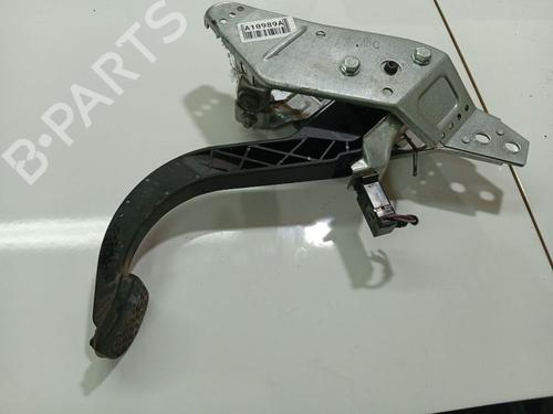 Used Pedal Pedal 34876443 34876443