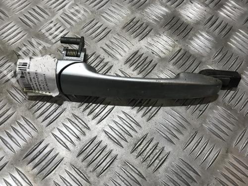 front-right-exterior-door-handle-mazda-6-saloon-gg-2002-2003-2004-2005-2006-2007-2008-35875550 main image