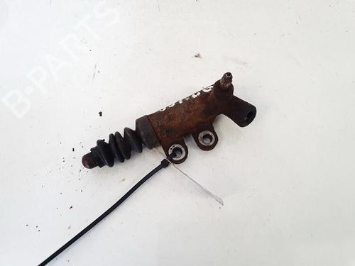 Used Clutch slave cylinder Clutch slave cylinder MAZDA 6 Hatchback (GG) 2.0 DI (GG14) (136 hp) 35488270 35488270