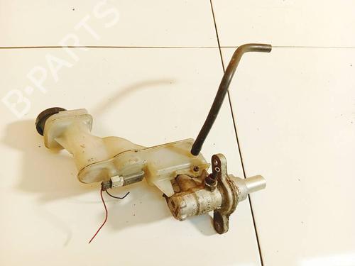 Used Brake master cylinder Brake master cylinder TOYOTA AURIS (_E15_) 1.6 (ZRE151_, ZRE151R) (124 hp) 34951364 34951364