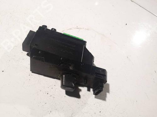 Used Switch RENAULT TRUCKS MESSENGER Platform/Chassis B 120.55 (FN60F5) (116 hp) 32561627