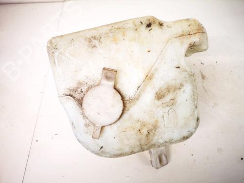 Used Windscreen washer tank Windscreen washer tank BMW 3 (E36) 318 i (115 hp) 35597975 35597975