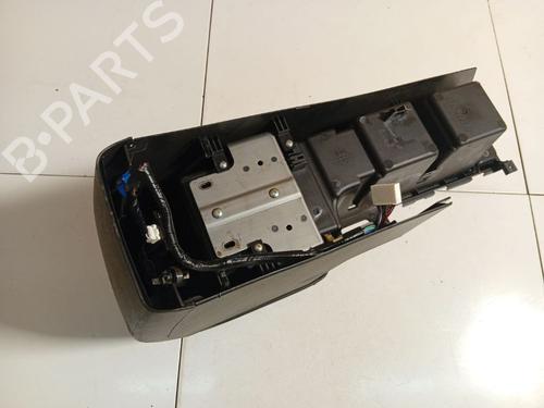 Armrest / Center console SUBARU FORESTER (SH_) 2.0 D AWD (SHH, SHD, SHN) | BP36686089I20 - Image 3