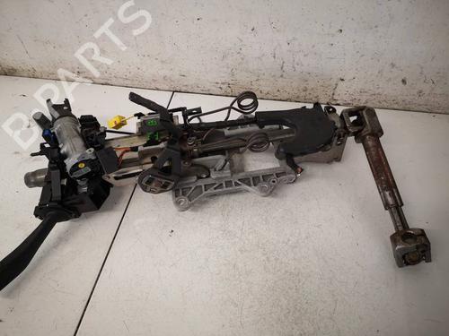 Used Steering column Steering column 37063531 37063531