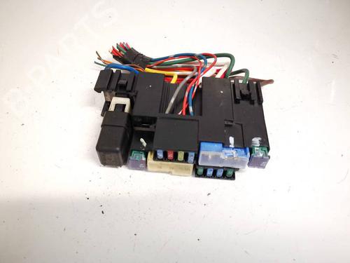 Used Fuse box NISSAN PATHFINDER III (R51) 2.5 dCi (174 hp) 32620840