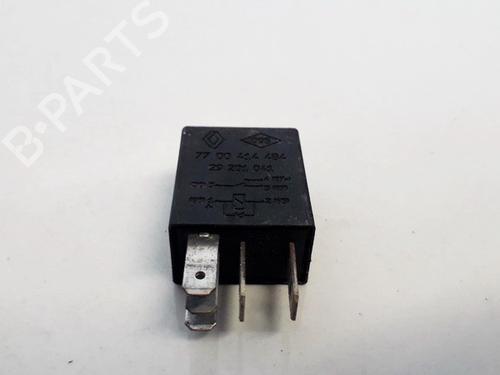 other-renault-laguna-ii-bg01_-2001-2002-2003-2004-2005-2006-2007-33064413 main image