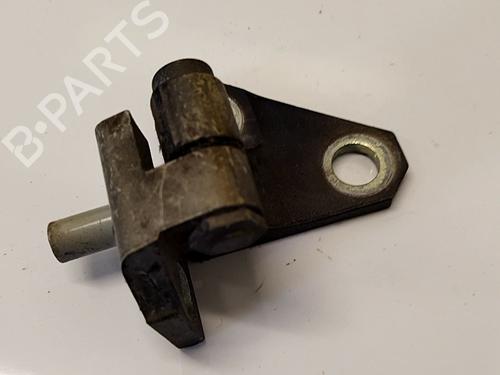 Used Hinge/Door check strap Hinge/Door check strap VW GOLF PLUS V (5M1, 521) 1.9 TDI (105 hp) 33862192 33862192