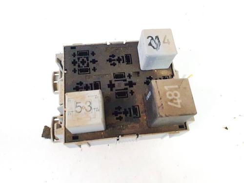 Used Fuse box Fuse box VW TOUAREG (7LA, 7L6, 7L7) 5.0 V10 TDI (313 hp) 32923678 32923678