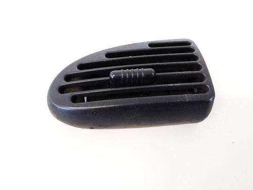 Grille d'aération DODGE GRAND CARAVAN Mini Passenger Van 3.3 (163 hp) 33064656
