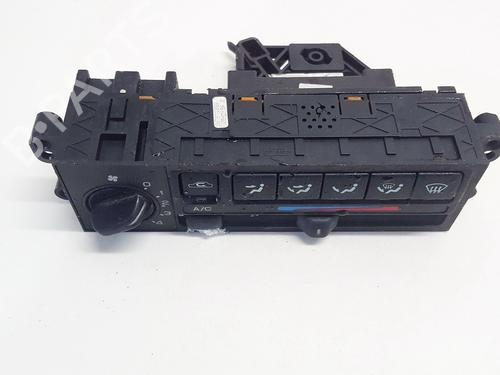 Used Climate control Climate control NISSAN PRIMERA (P10) 2.0 16V (116 hp) 35877933 35877933