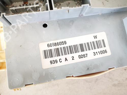 Fuse box ALFA ROMEO 159 (939_) 2.2 JTS (939AXB1B, 939AXB11) | BP32899552E1 - Image 2