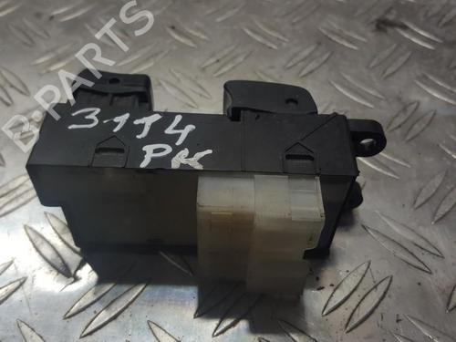 Used Switch Switch NISSAN ALMERA TINO (V10) 2.2 dCi (115 hp) 33482912 33482912