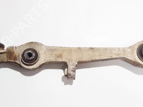 Used Right front suspension arm Right front suspension arm 35613879 35613879