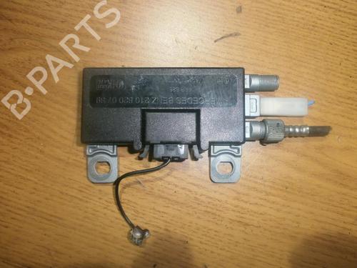 Used Electronic module Electronic module MERCEDES-BENZ E-CLASS (W210) E 430 (210.070) (279 hp) 33483069 33483069