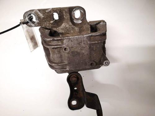 Used Engine mount Engine mount VW PASSAT B6 (3C2) 1.9 TDI (105 hp) 32540815 32540815
