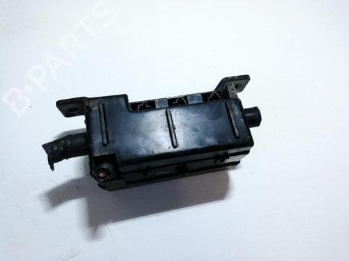 Used Fuse box Fuse box KIA SORENTO I (JC) 2.5 CRDi 4WD (140 hp) 33508053 33508053