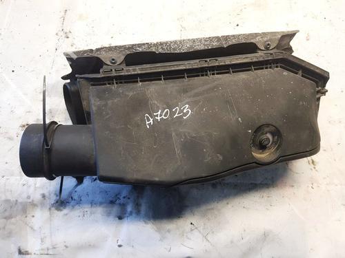 Used Air filter box Air filter box MERCEDES-BENZ S-CLASS (W220, V220) S 320 CDI (220.026, 220.126) (197 hp) 35517691 35517691