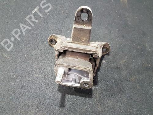 Used Engine mount Engine mount FORD MONDEO II (BAP) 1.8 TD (90 hp) 33482137 33482137